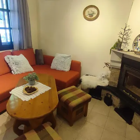Aura House Tatil Evi Dolna Banya