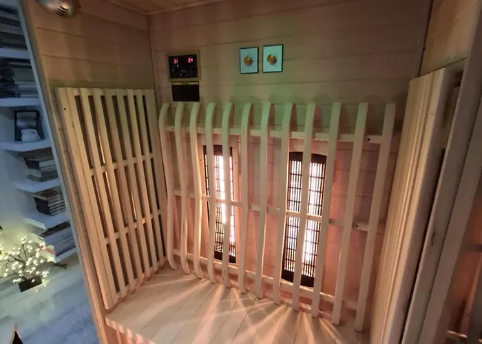 Aura House Dolna Banya